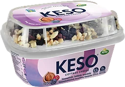 Cottage Cheese Mellanmål Hasselnötter blåbär & tranbär 150g ®