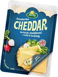 Cheddar ost skivad